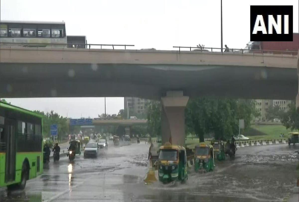 Delhi NCR weather updates and forecast rainfall predicted for three days orange alert for Saturday 