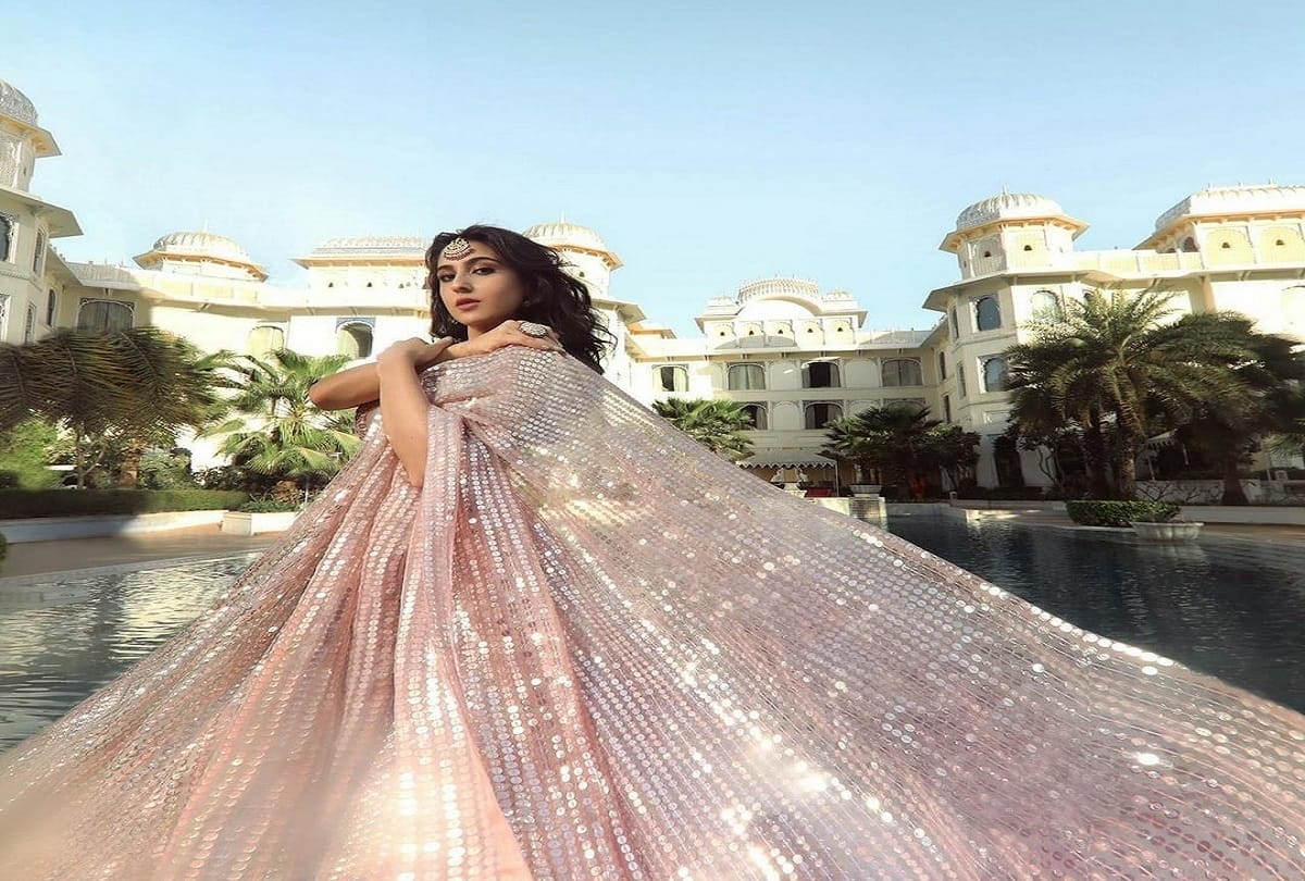 sara ali khan in manish malhotra lehenga