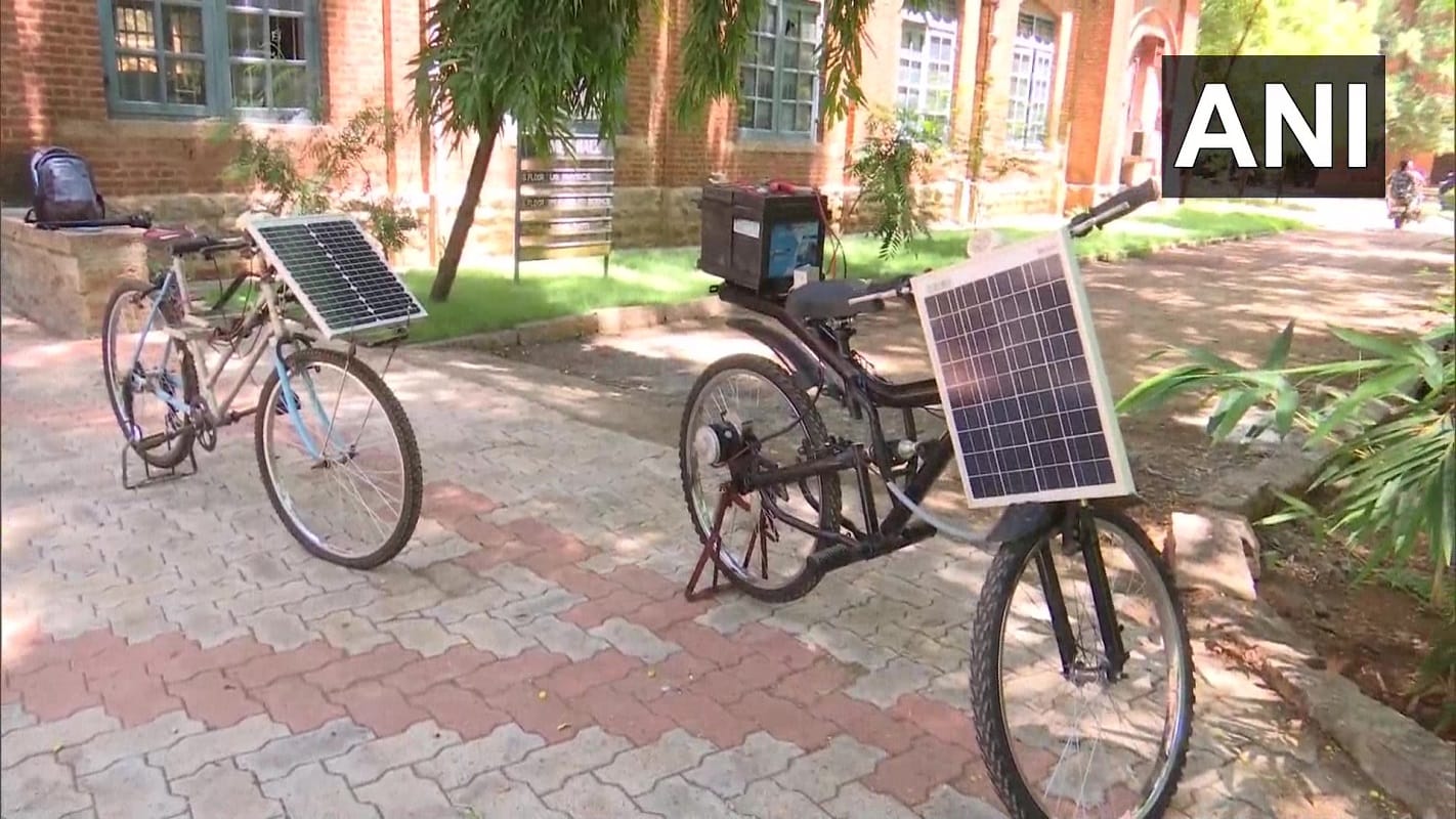 solar powered electric bicycle College student Dhanush in madurai tamil nadu made solar power electric bicycle runs 50 km in just Rs 1.50 solar power cycle electric vehicles in india
