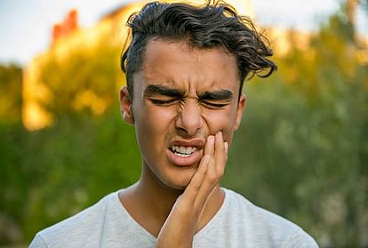 Why Do We Have Wisdom Teeth, know all about Impacted wisdom teeth Symptoms and removal in hindi