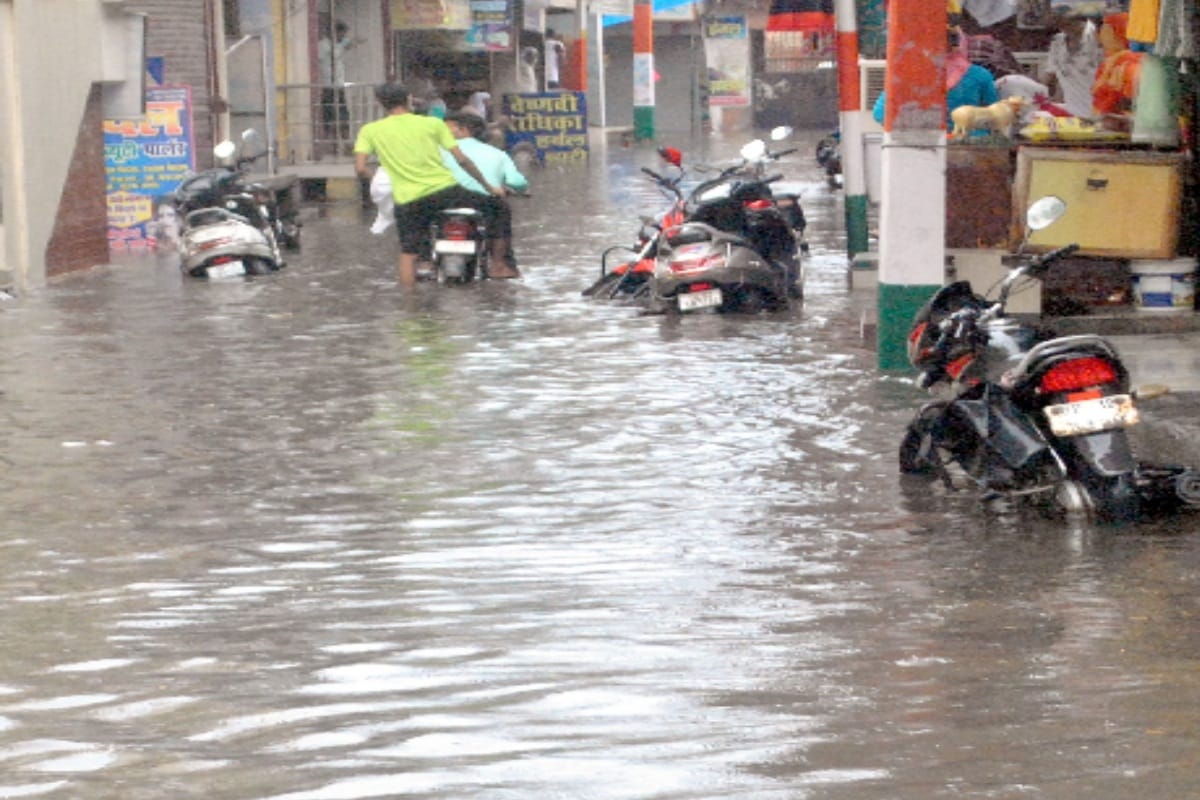 Monsoon: farmers feel relaxed after rain,  temperature in daytime in western up dropped by four degrees