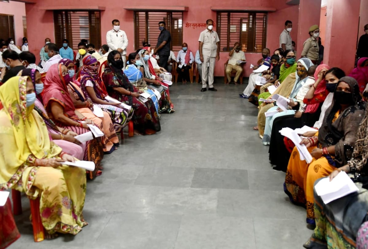 cm yogi janta darabar in Gorakhpur Gorakhnath temple