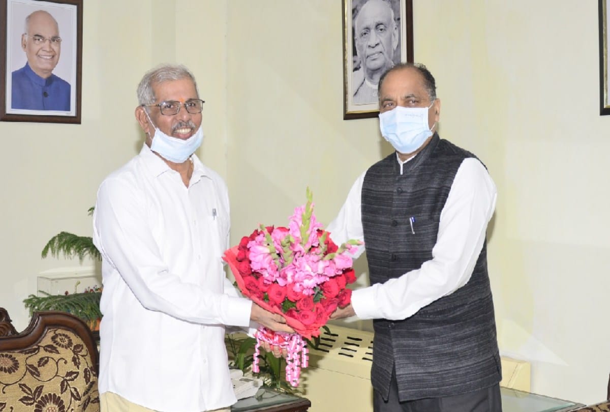 Shimla: Governor Arlekar learned the history and geography of Himachal on the first day