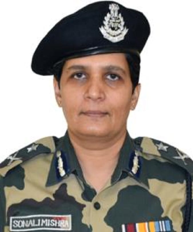 IG Sonali Mishra will be the first woman commander to head a BSF unit on the Punjab border