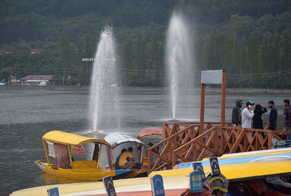 Jammu and Kashmir Weather Report valley turned pleasant after rain