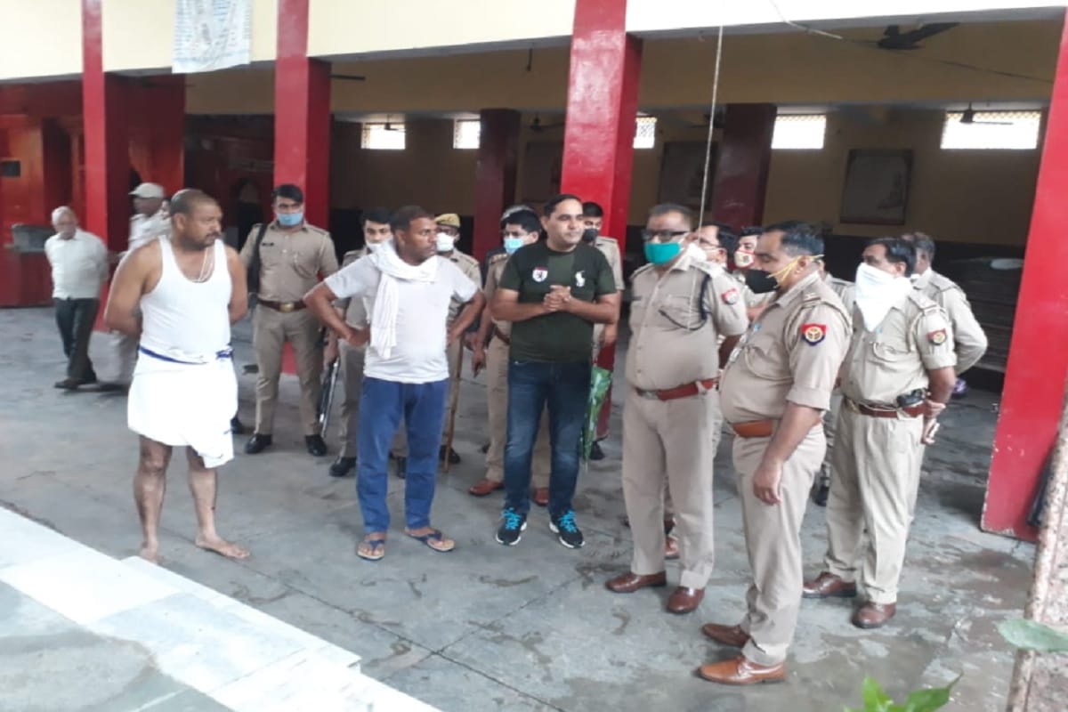 Saharanpur News: Conflict in two side for properties of Baba Banshi Wale and many people injured