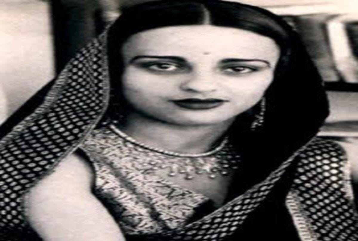 Painting made by famous artist Amrita Shergill 2nd most expensive Indian artwork sold for Rs 37.8 crore