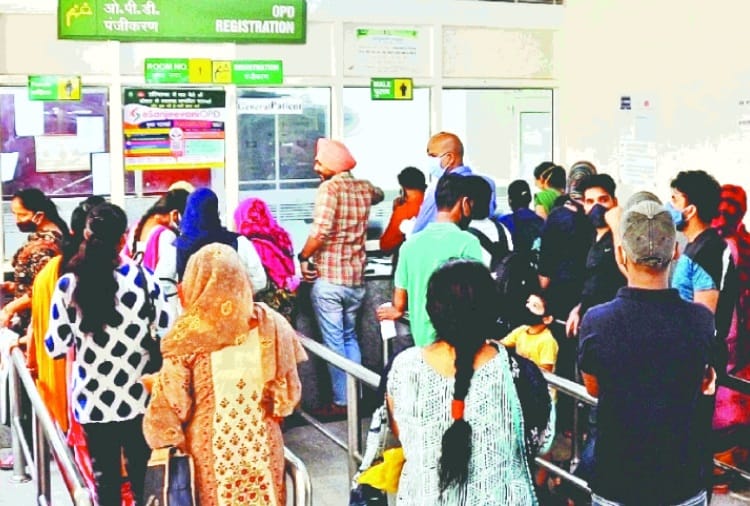 People forget mask and safe distancing in Chandigarh
