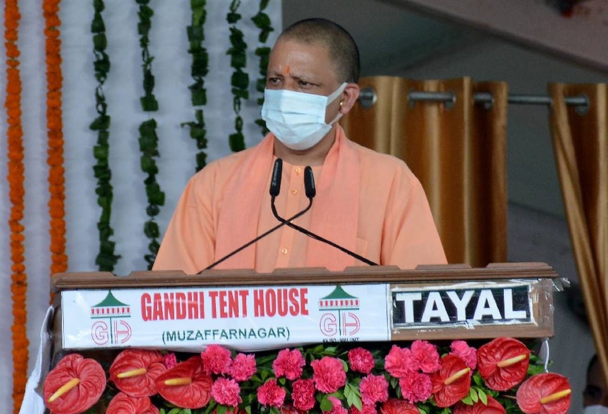 CM Yogi expressed his gratitude to PM modi for projects in varanasi
