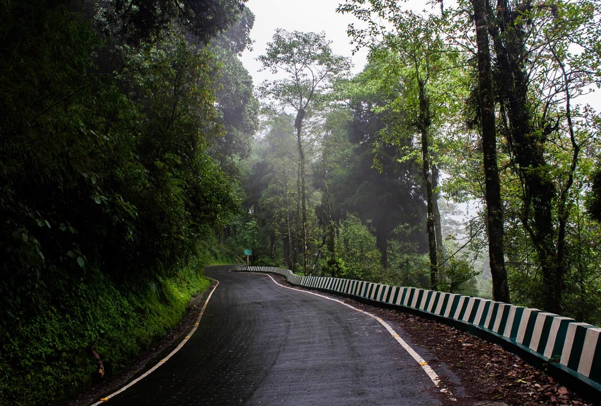Tourist guide Four best places to visit in Darjeeling with family
