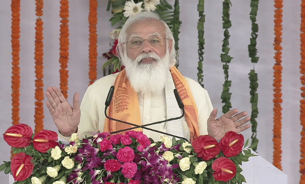 PM Modi varanasi visit updates Kashi residents will get gift of 30 projects all hospitals of state will be launched together