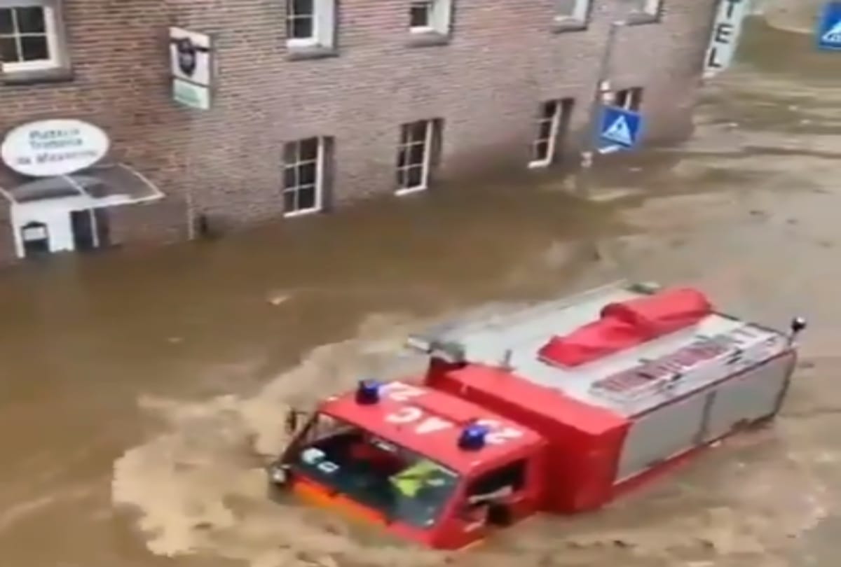 Germany: The leader who laughed during the Presidents statement on the floods, Armin Lachet apologized