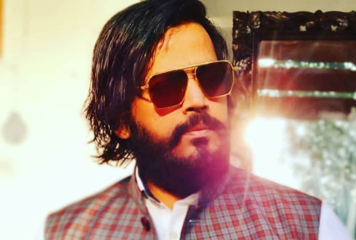Bhojpuri Actor Ravi Kishan struggle story father not like acting all you need to know about his life family and career
