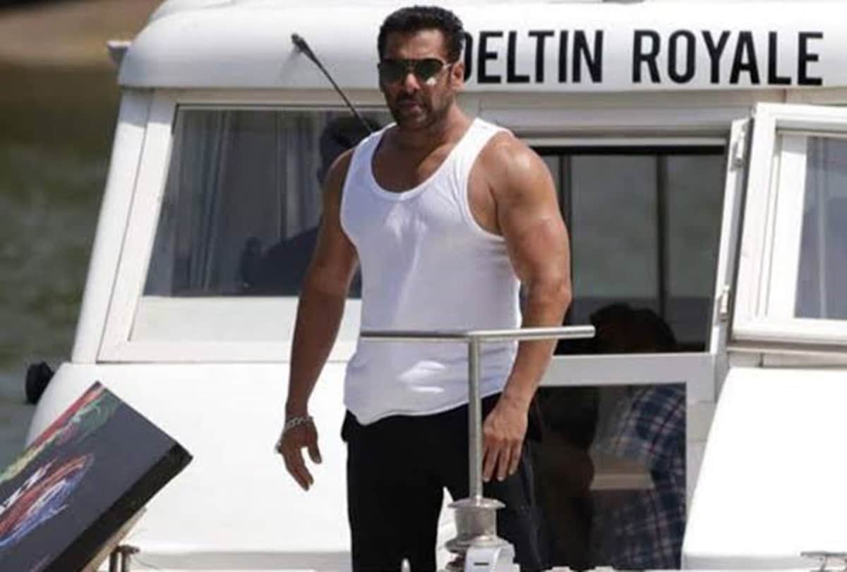 Salman khan owns a private yacht worth an emormous amout his net worth will blow your mind