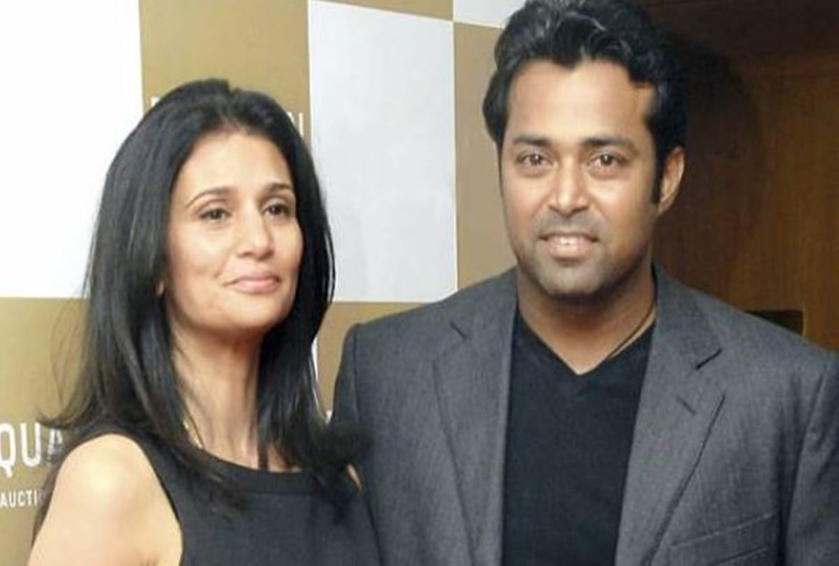 Before kim sharma leander paes was in relationship with Sanjay dutt ex wife rhea pillai