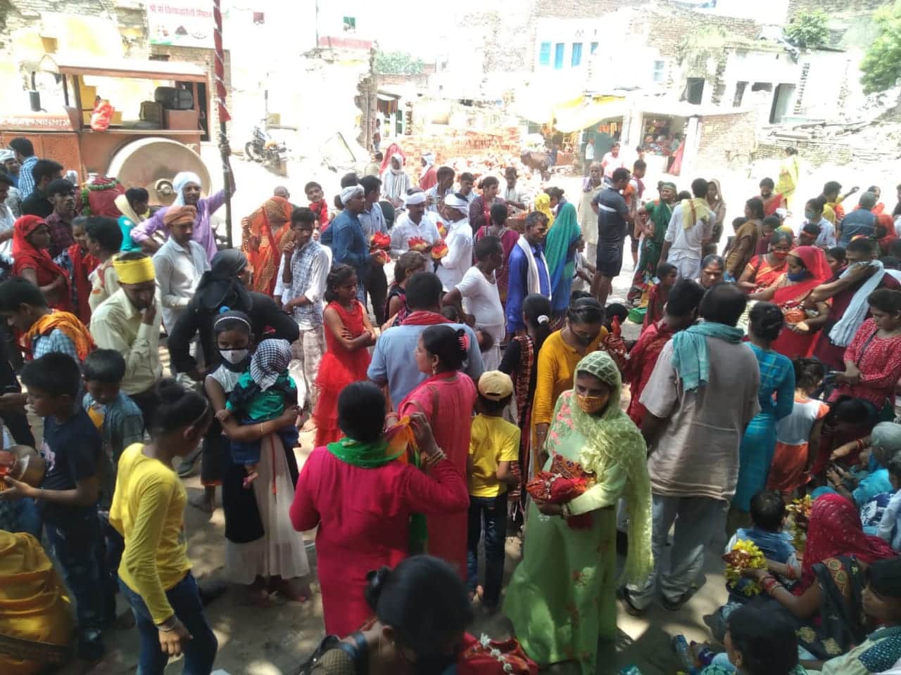 Devotees worshiped in Vindhyachal Mirzapur crowd on the sixth date of Gupt Navratri