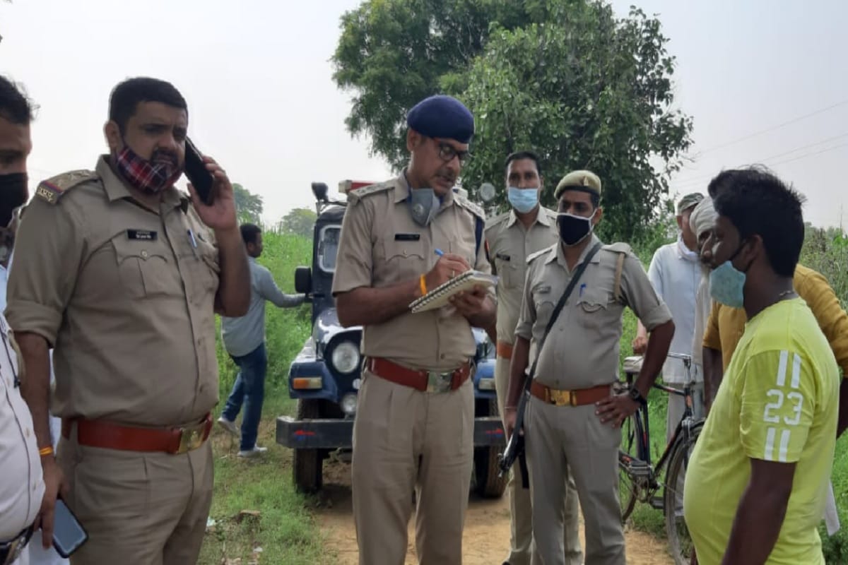 UP News: dead body of a man from Delhi has found in forest of a village near Eastern Peripheral Expressway