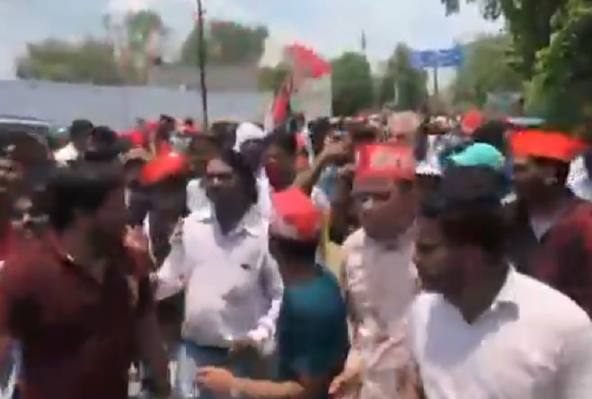 five arrested for anti national slogans in samajwadi party protest in agra