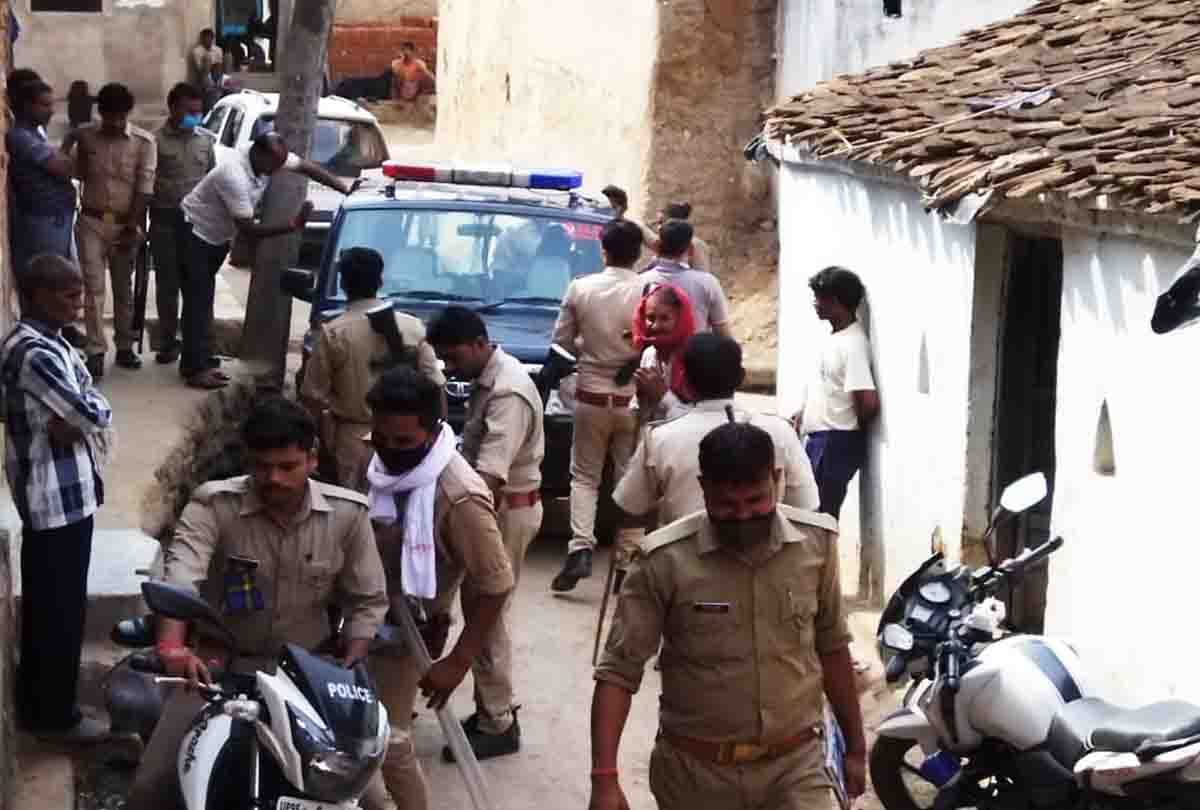 old man murdered with an ax in mahoba up, crime news