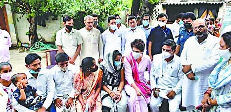 Democracy blown in Pasgwan, elections should be held again: Priyanka