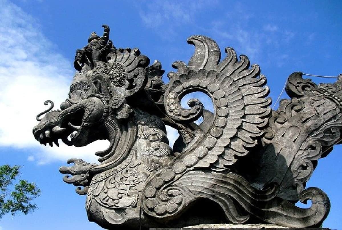 Garuda Purana These Karmas of a person determine the way of heaven and hell