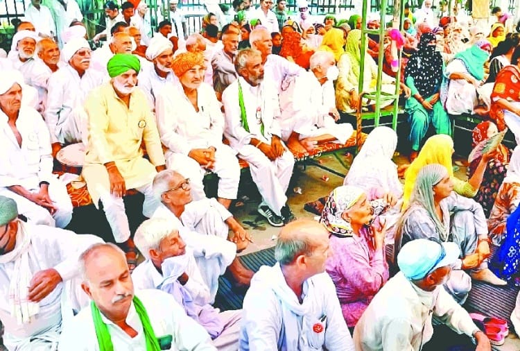 Kisan Mahapanchayat against former minister Manish Grover on July 19