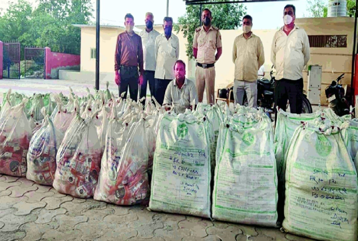 fake salt factory busted in delhi owner arrested
