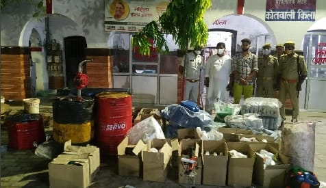 Fake engine oil factory caught in the fort