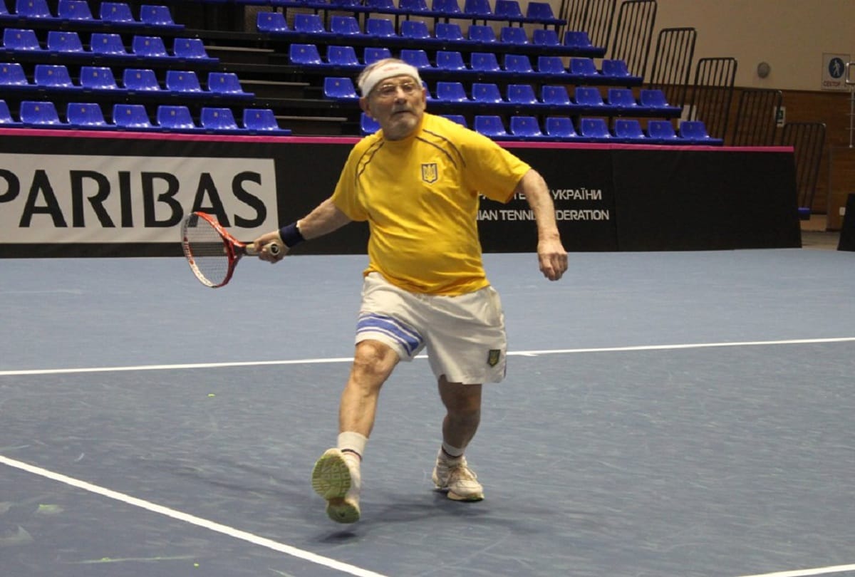 Worlds oldest tennis player from Ukraine Leonid Stanislavskyi wants to play with roger federer
