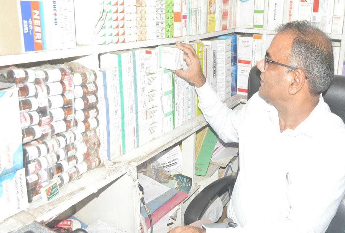 Raid On Madhav Drug House Investigation Of Illegal Sales Agra News