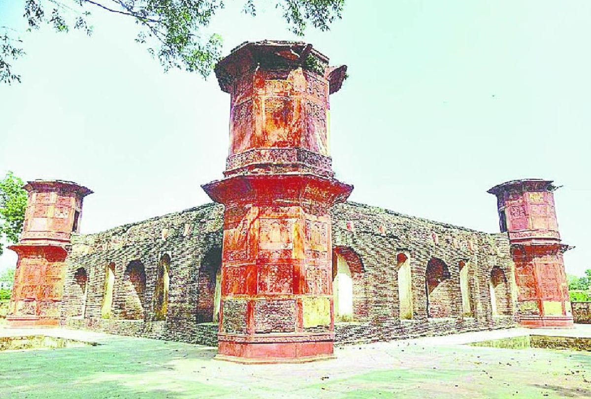 Agra Katha: Mughal Emperor Babar Was Buried For Six Months In Bagh-e-Jar Called Chauburji