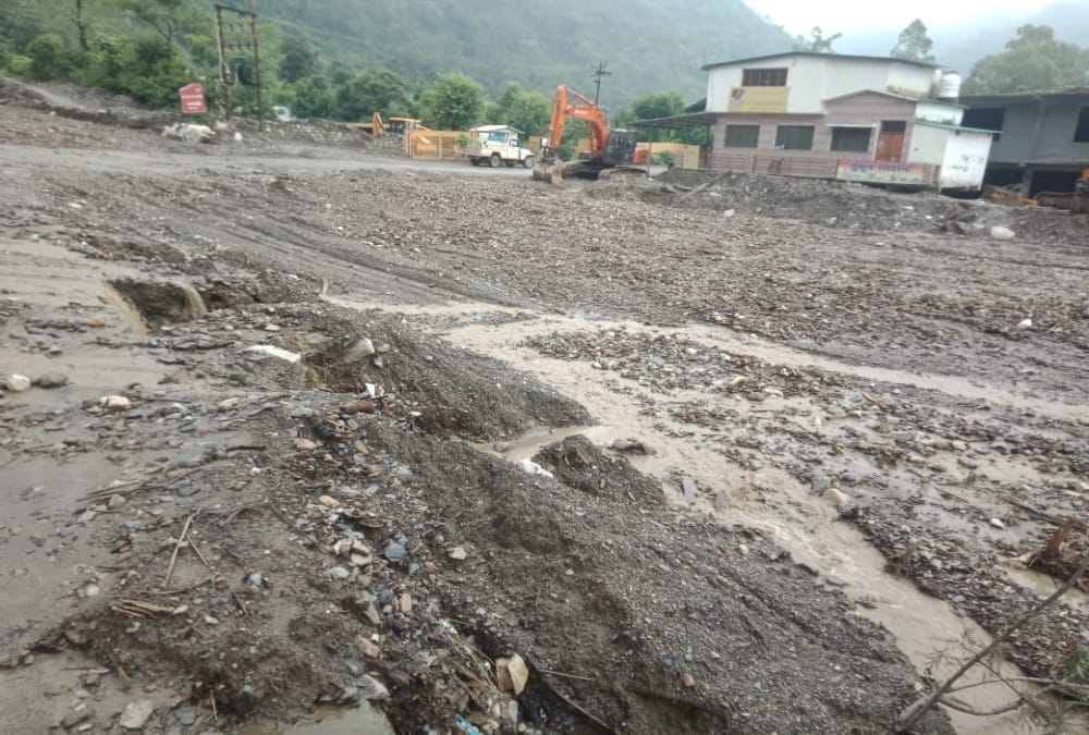 Uttarakhand Weather Update: heavy rain alert in dehradun today