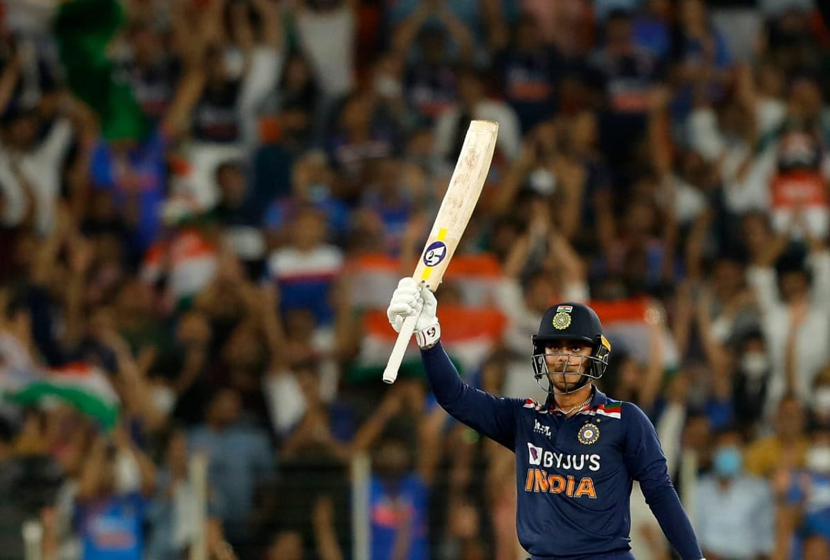 India vs Sri Lanka Ishan Kishan creats history in 1st ODI match at Colombo and Equals Robin Uthappa