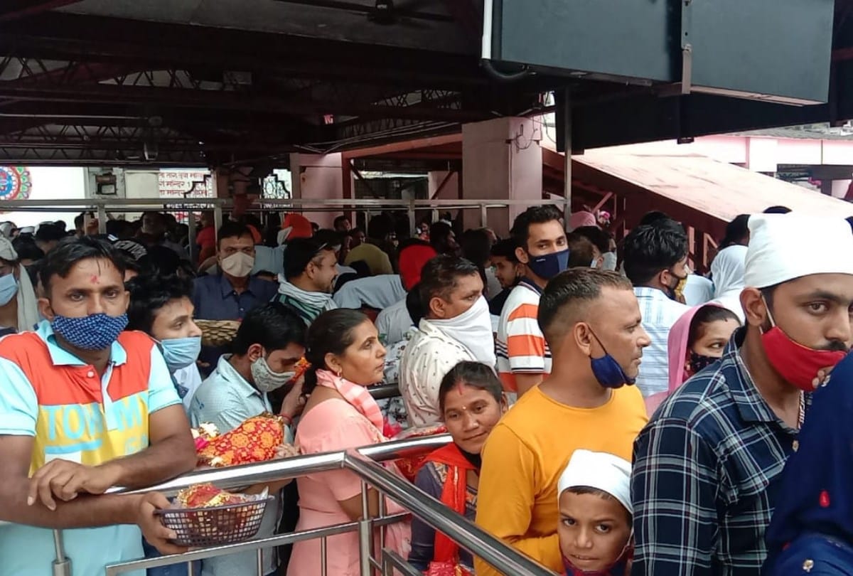 gupt navratri 2021: devotees pays obeisance shakti peeth jwalamukhi temple