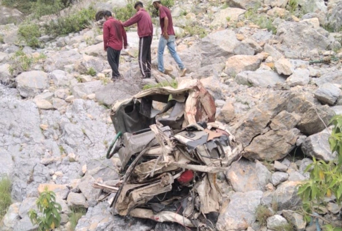 Shimla accident news: Two killed jeep accident in nerva shimla near tons river