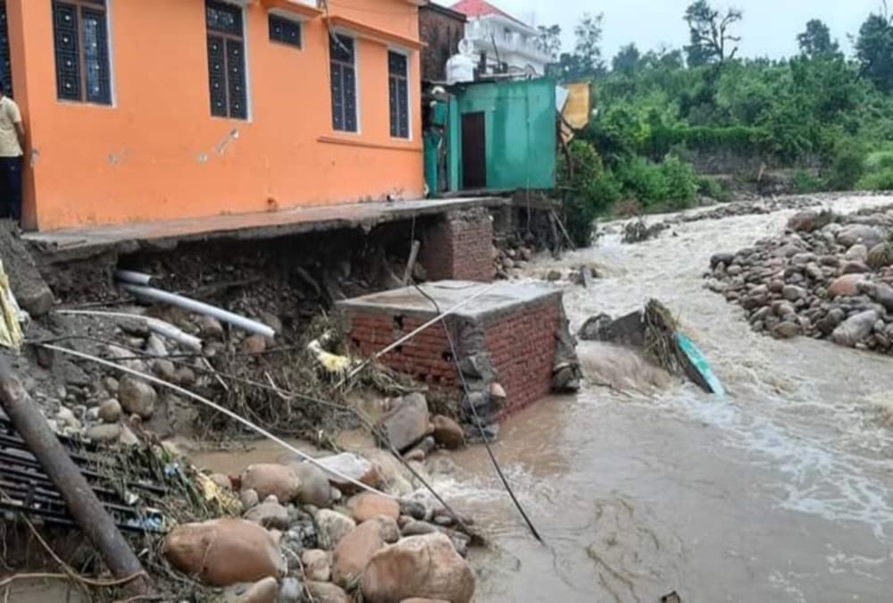 Uttarakhand Monsoon Rainfall Update: disaster in Kumaon many places photos