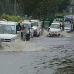बारिश के बाद भरा पानी