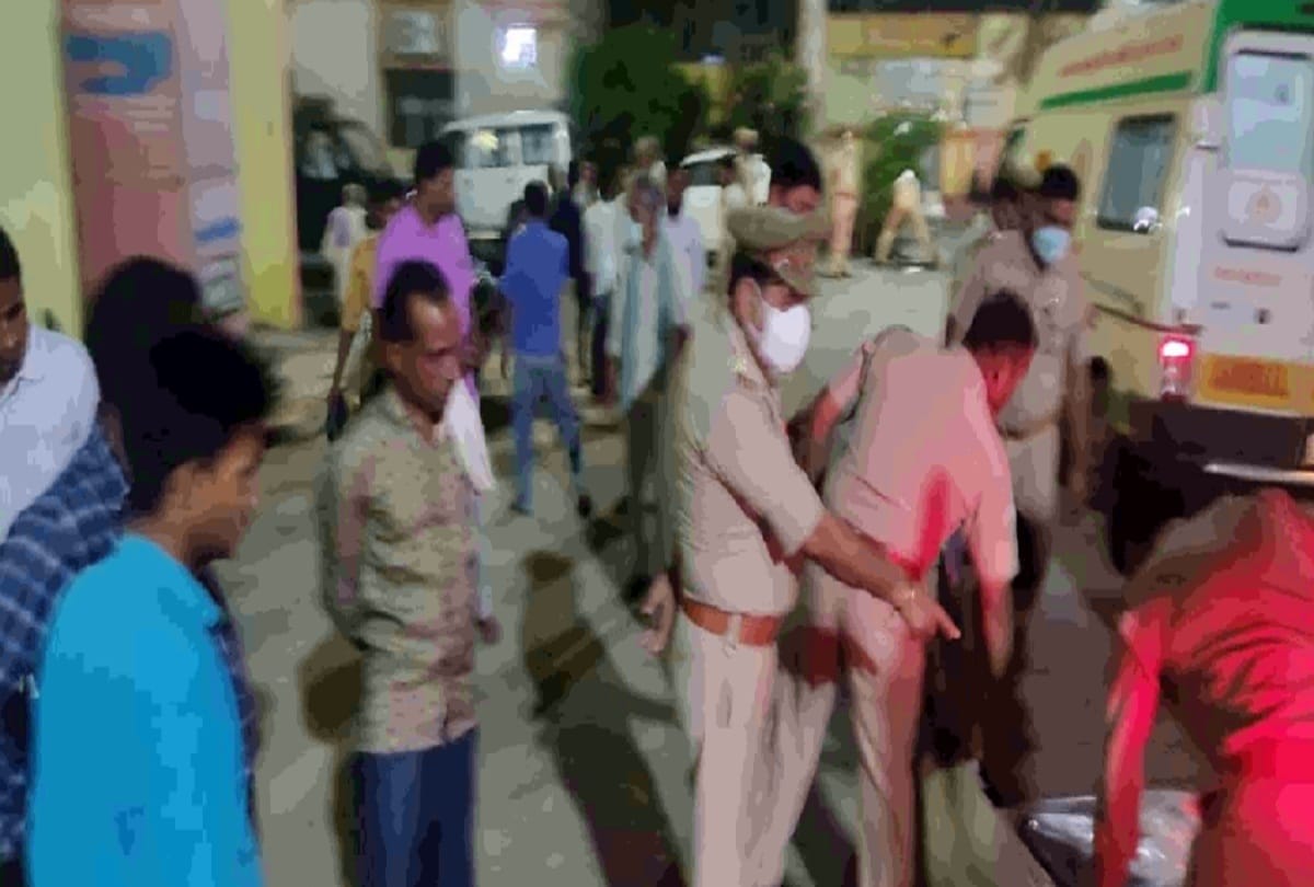 seven dead in a road accident in sambhal of up