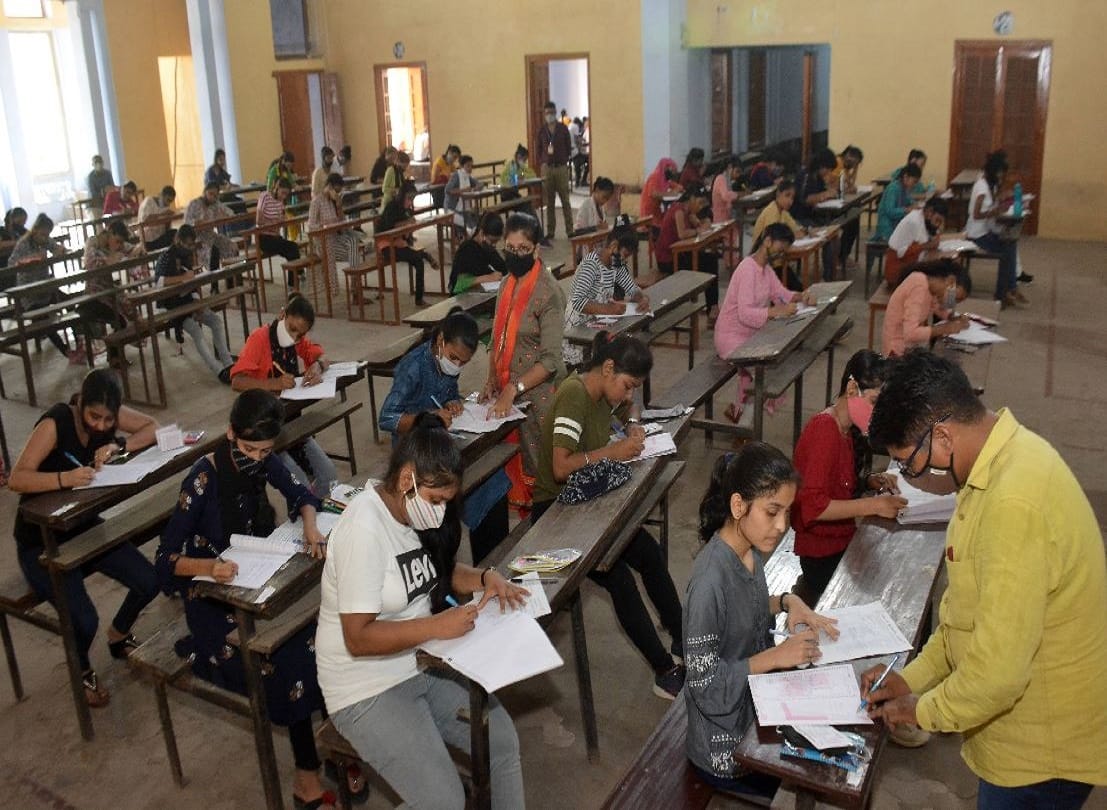 Kashi Vidyapith Graduation examinations start from 27 February know about time table