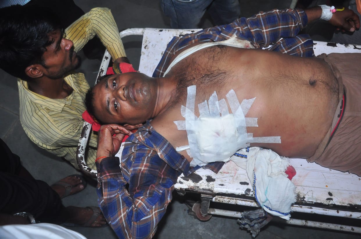 Fearless miscreants shoot bussinessman in market