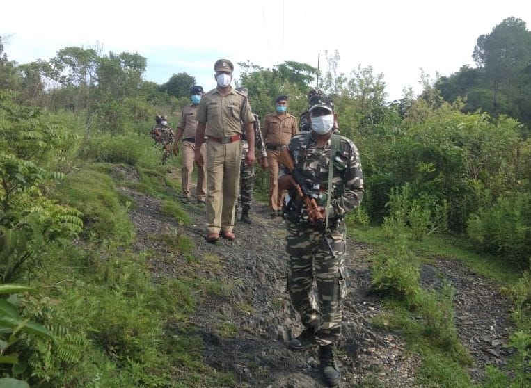 Police and SSB carried out combing campaign in the border area
