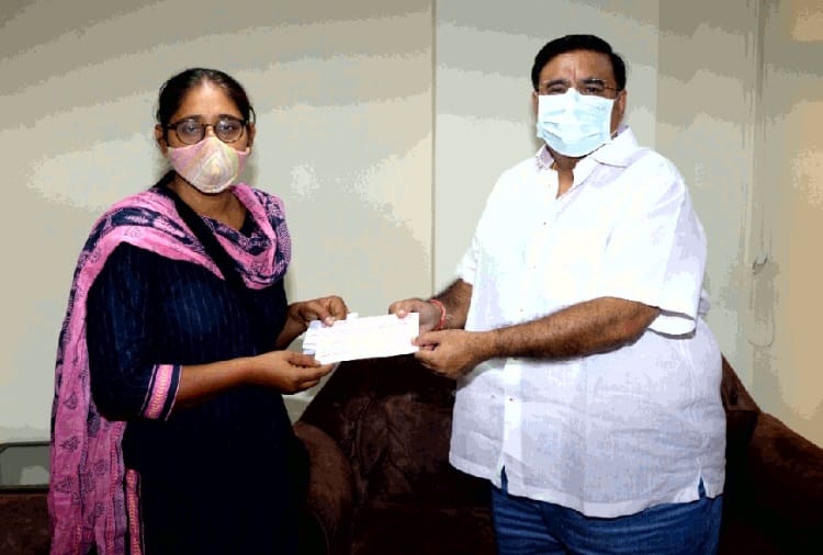 Chandigarh Bar Council give Financial Help to Corona Affected Advocates