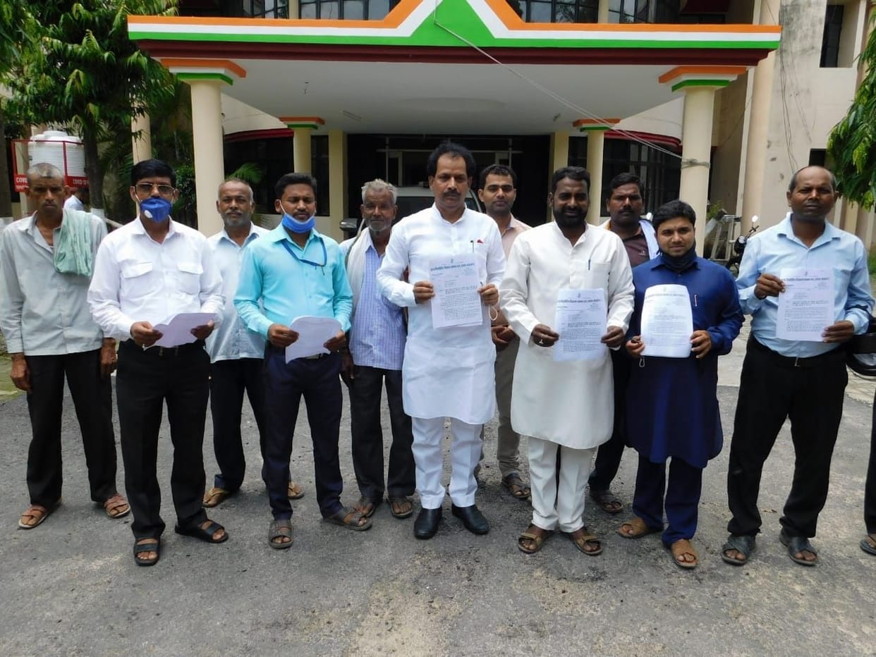 Financeless School Manager Association submitted memorandum to ADM