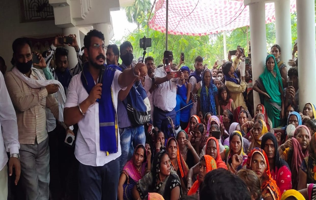Bhim Army Chief Chandrashekhar reached Palia village in azamgarh  said If action is not taken in week then road jam in district