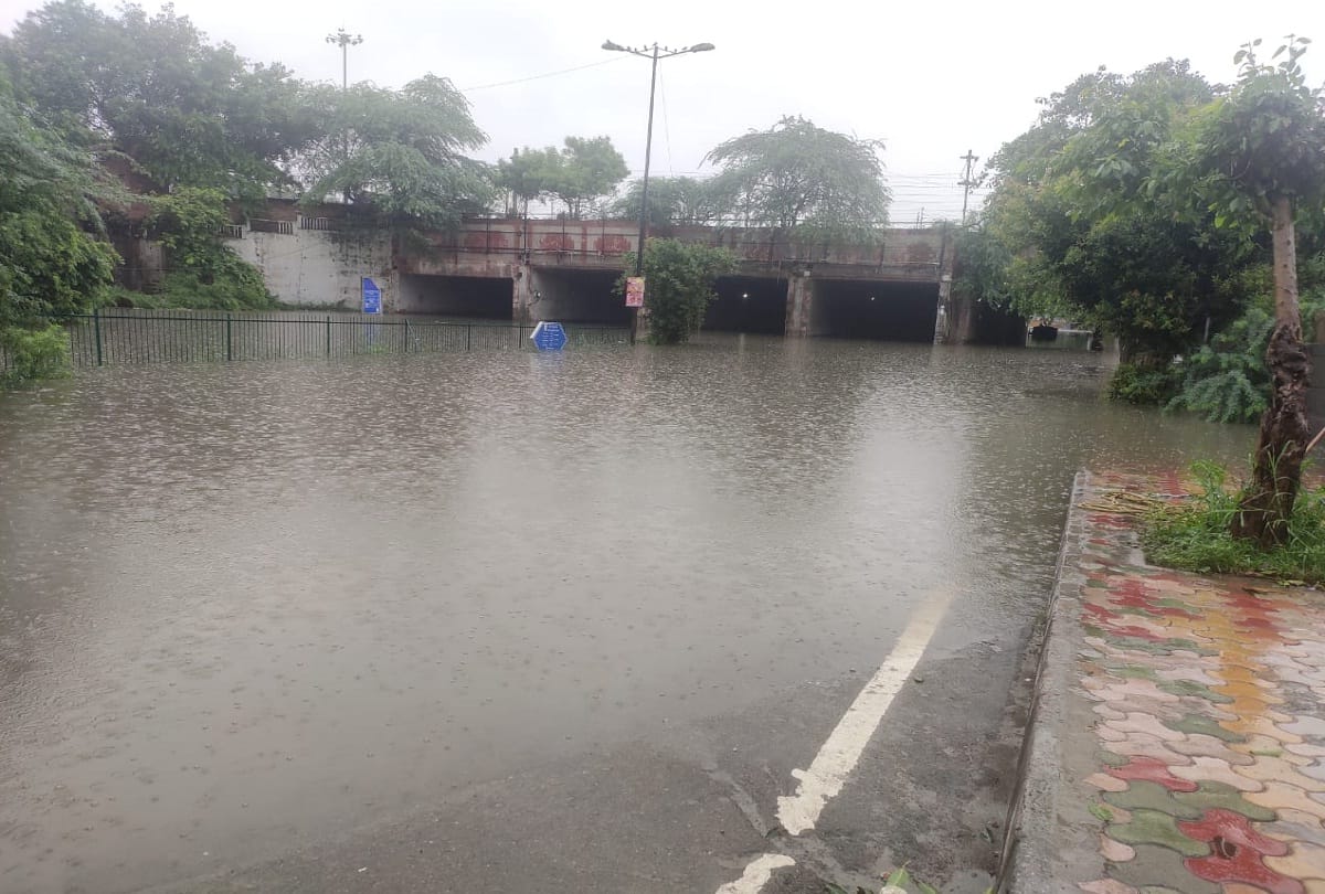 Young man died due to drowning under bridge Prahladpur underpass entered water to take selfie Rain wreaks havoc