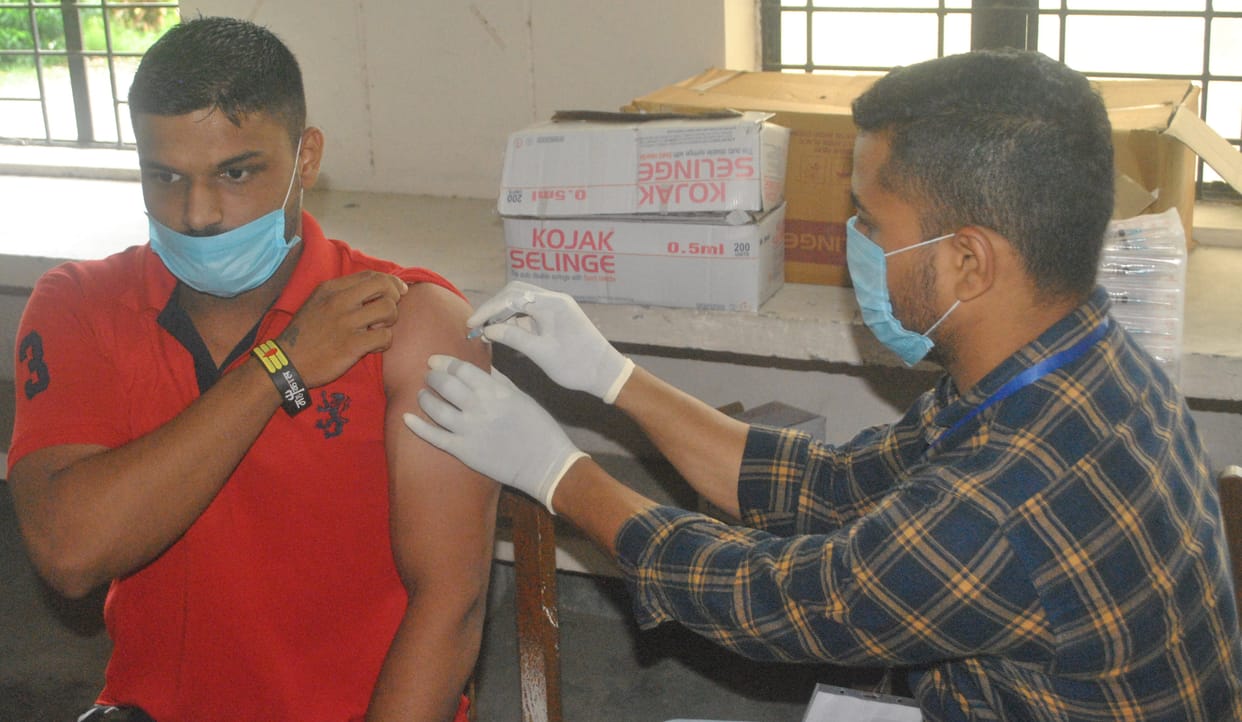 About six and a half lakh people are unsafe in the third wave
