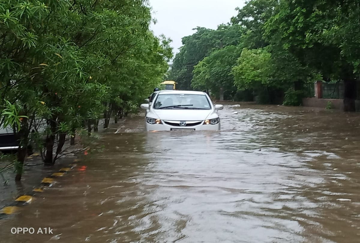 Monsoon in Delhi update capital faces heavy water logging problem due to rainfall