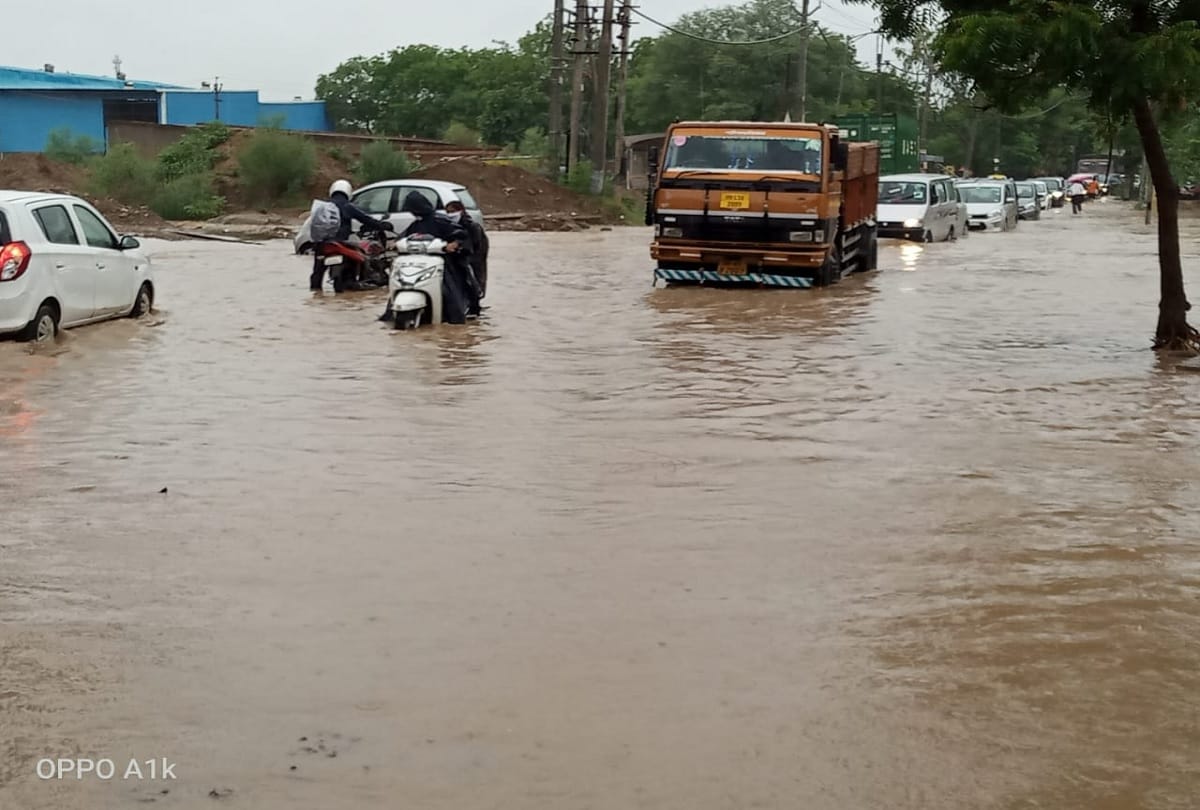 Monsoon in Delhi update capital faces heavy water logging problem due to rainfall
