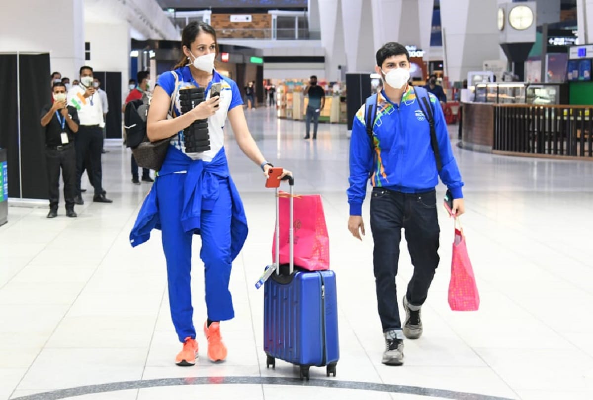 Tokyo Olympics 2021 Time taken to complete the formalities at the airport players slept tired in olympic village
