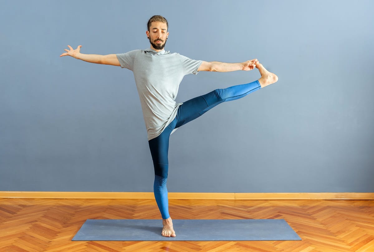 Yoga tips These three yogasanas can make knees and muscles strong